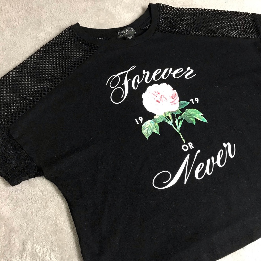🌀5/20$ ForEver 21 Plus Black Lace Crop Top